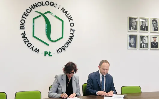 Podpisanie umowy z Polmosem Żyrardów