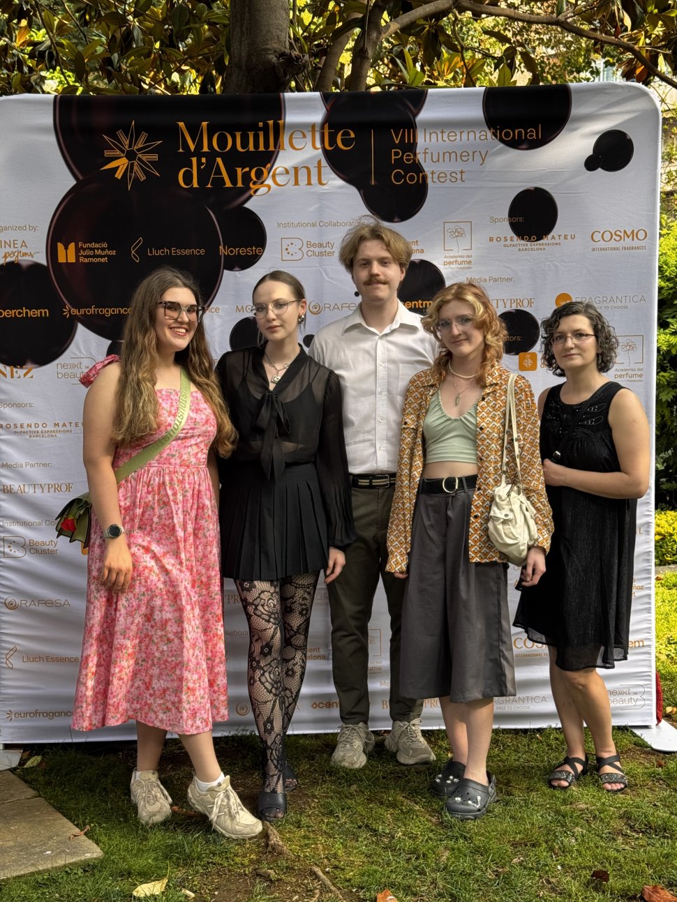 From left: Maja Śliwka, Martyna Urbaniak, Szymon Sroka, Lidia Szargut and the club mentor Dr Iwona Majak photo: arch. Kollapsopiekunka koła dr inż. Iwona Majak