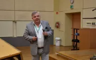 prof. Olejnik prezentuje wykład