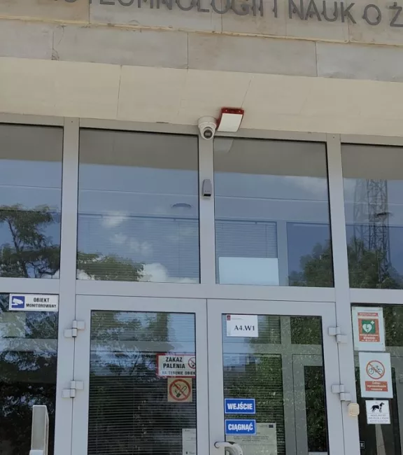 wejście na wydział